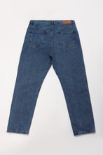 Load image into Gallery viewer, Regular Tapered Fit Jeans