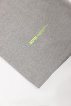 Load image into Gallery viewer, Graphic t-shirt

